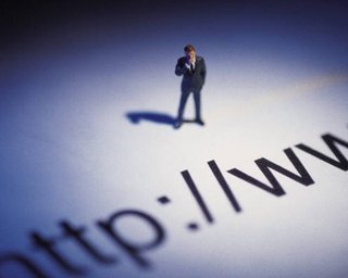 К концу года банки намерены затянуть в Интернет миллион клиентов