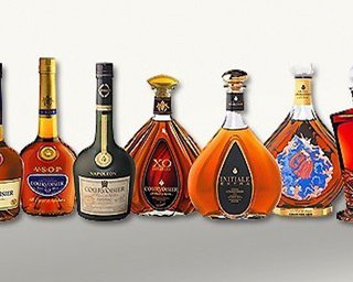 Борьба с коррупцией: бутылка коньяка не будет считаться взяткой