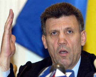 Кивалов и Клюев победили на выборах в Раду в своих округах