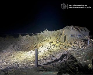 ВС РФ ударили по Запорожскому району КАБами: разрушены дома, есть пострадавшие