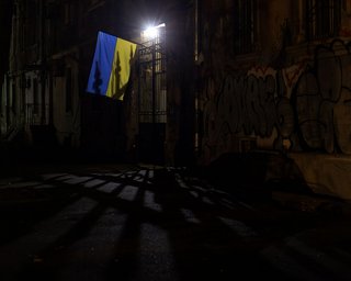 Графіки відключень електроенергії на 18 листопада: кому вимикатимуть світло кілька разів за добу