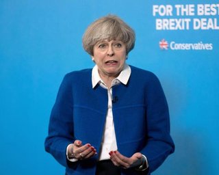 Тереза Мэй отменила голосование по Brexit