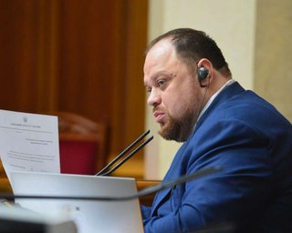 Зеленський звільнив Стефанчука з посади свого представника в Раді