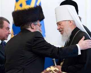Главы украинских церквей просили у Януковича имущество