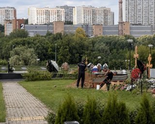 Вибух у Balzi Rossi: у Москві таємно поховали "друга" генерала Чайка, — соцмережі (відео)
