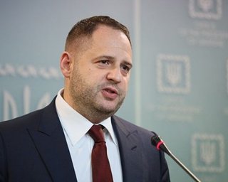 На заседания ТКГ будут приходить переселенцы, – Ермак