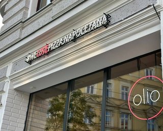 300 піц та 37 тисяч злотих: поляк робив масові замовленя та лякав людей, — ЗМІ