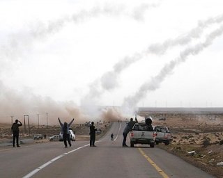 В Ливии силы НАТО обстреляли окраины Триполи