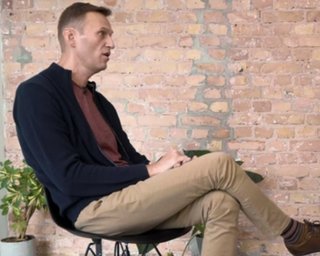 "Я испытал полусмерть, потом кому": Навальный дал Дудю первое после отравления интервью