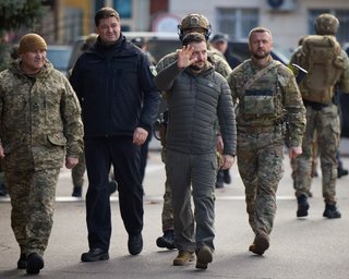 "Це Росія", — Кремль висловився про візит Зеленського до Херсона