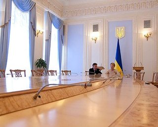 Размножение оппозиции. Кого бояться  Януковичу