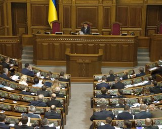 Рада приняла закон о военно-гражданских администрациях