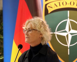 Ексміністерка оборони ФРН заборонила інвентаризацію Leopard за тиждень до звільнення, — Business Insider
