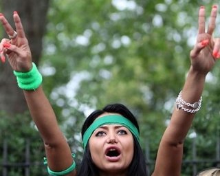 В Тегеране полиция разогнала акции протеста оппозиции