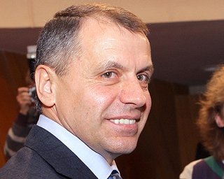 Спикер крымского парламента возмущен, что министры пишут ему на украинском языке