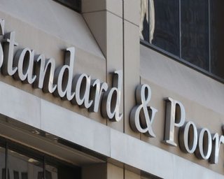 Standard & Poor's снизило кредитный рейтинг Франции, - СМИ