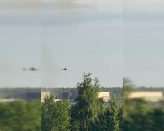 Дрони масово атакували Ленінградську область РФ: дим помітили біля стратегічного НДІ