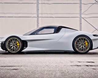 Porsche готує монстра на 8000 об/хв: легендарна Carrera GT може отримати наступника