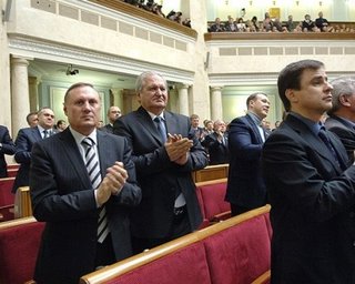Регионалы не будут вести переговоры с БЮТ о комитетах