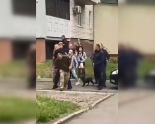 Должны были бы защищать Украину: пленные бойцы ВСУ удивлены кадрами драк людей с работниками ТЦК (видео)