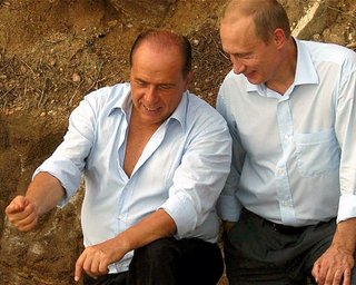 На инаугурацию Путина приедут Берлускони и Шредер