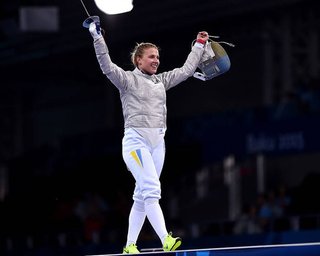 Не потисла руку росіянці: українську фехтувальницю Ольгу Харлан дискваліфікували з турніру