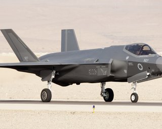 Іранська ППО збила ізраїльський винищувач F-35? Що стоїть за заявами Тегерана