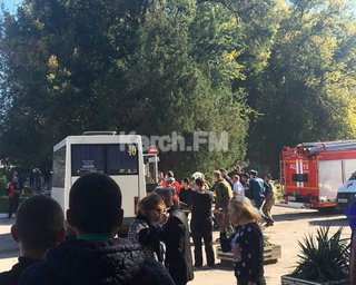 Причиной взрыва в Керчи стала бомба, - СМИ