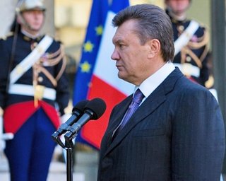 Янукович: Приднестровье должно получить особый статус