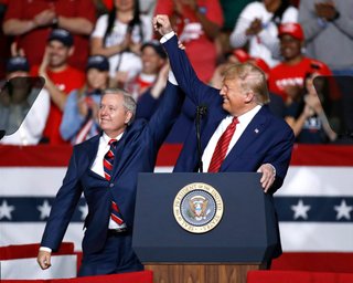 "Так сумно": Трамп прокоментував смерть сенатора Грема