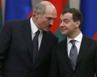 Медведев не дождался поздравлений от Лукашенко
