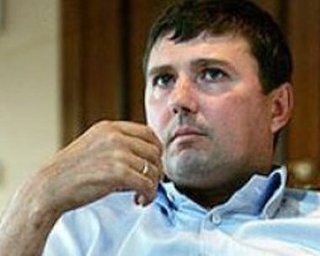 Чиновник Ющенко потребовал через суд вернуть ему Укрспецэкспорт