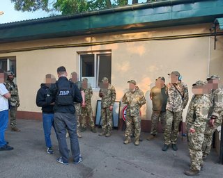 Сотрудники ТЦК получили реальные сроки за пытки во время мобилизации: подробности дела