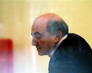 Британская полиция предположительно начала расследование смерти Березовского