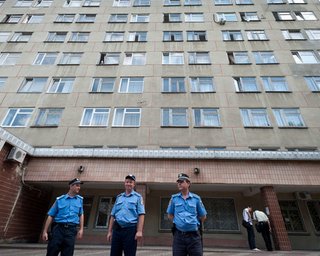 ГПС: Тимошенко угрожала, что "наставит себе на руках синяки и покажет их прессе"