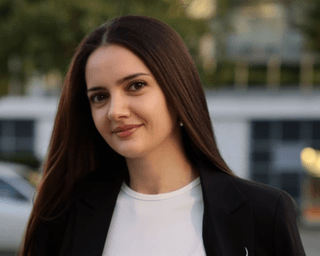 "Нам завидуют": учительница из Украины рассказала, что ее удивило в Канаде (фото)