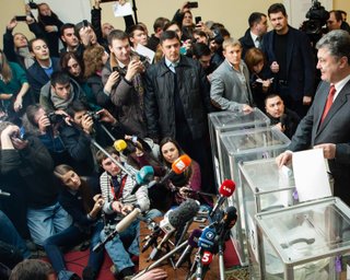 Как голосовали политики на выборах в Раду