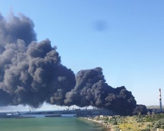 У Криму після чергової атаки зникло світло: під ударом опинилися декілька підстанцій