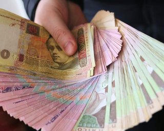 Перепади напруги псують техніку: як отримати відшкодування збитків в Україні