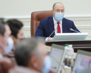 Регистрация на получение карантинных 8 тысяч начнется на следующей неделе, - Шмыгаль