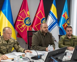 "Ожидайте хороших новостей": начался первый "Рамштайн" с участием Сырского