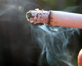 В Украине стало меньше курящих