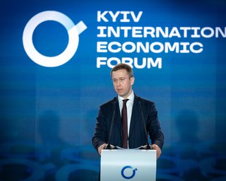 Українська економіка в умовах посилення воєнних ризиків: у Києві відбувся 12-й КМЕФ