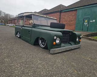 На продаж виставили найнижчий Land Rover у світі (фото, відео)