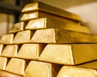РФ накануне новых санкций скупила рекордных 26 тонн золота