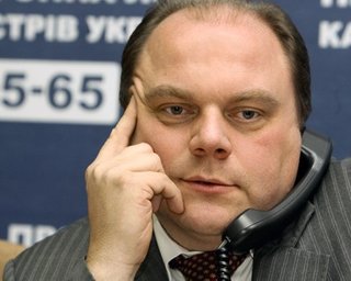 Министр культуры высоко оценил литературный талант Януковича
