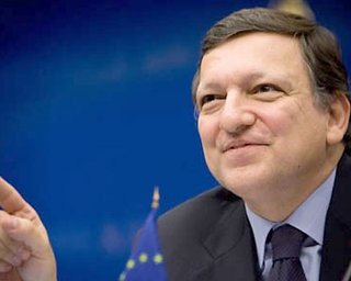Глава Еврокомиссии поддержал выделение помощи Греции