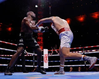 Усик може втратити пояс WBO без бою: з ким українця хочуть вивести на ринг