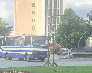 Луцкий террорист заявил, что заложники в "плохом состоянии"