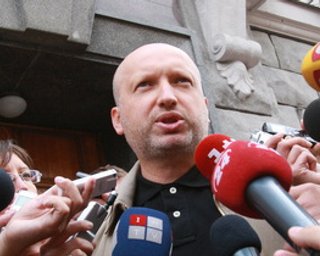 Тимошенко попросила не ставить ее освобождение первоочередным вопросом в Раде